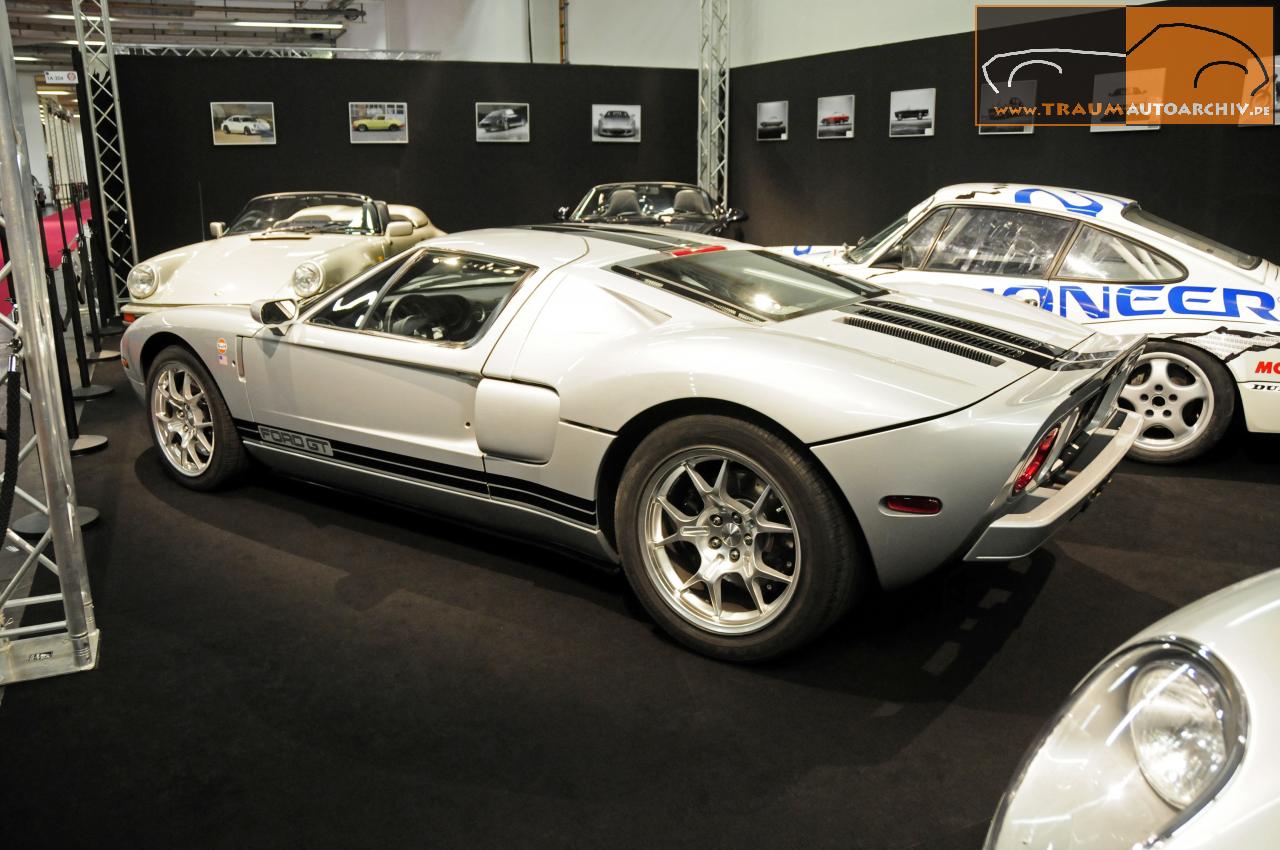 Ford GT '2005.jpg 139.8K