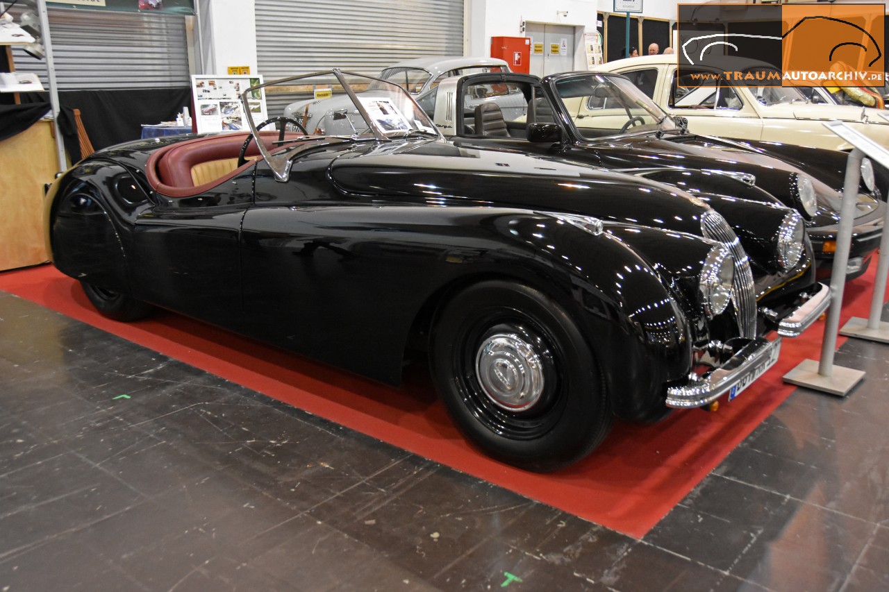 Jaguar XK 120 Roadster '1951.jpg 254.4K