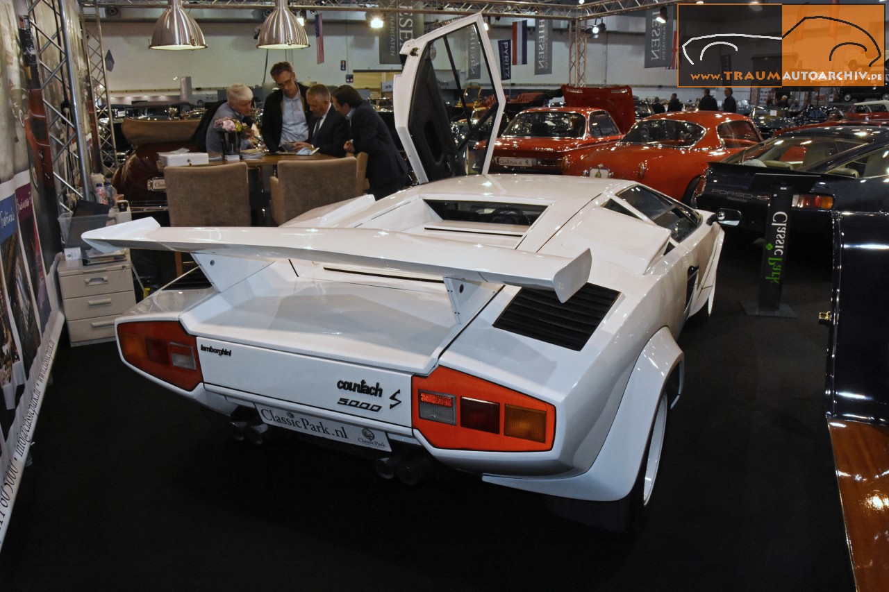 Lamborghini Countach LP 500 S '1982.jpg 244.3K