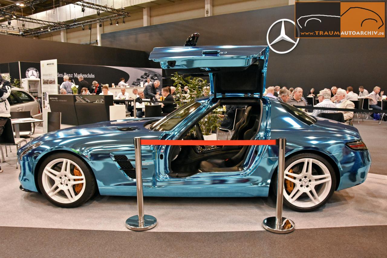 Mercedes-Benz SLS AMG Electric Drive '2012.jpg 192.6K