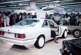 Styling Garage-Mercedes 500 Gull-Wing '1983 - hier geht es lang zum Styling Garage-Update ...